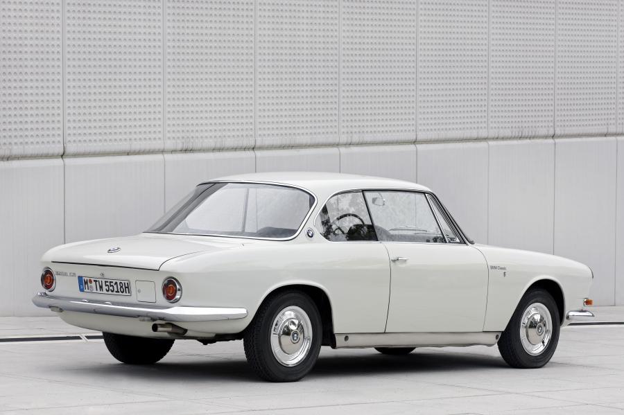  BMW 3200 CS Bertone 1965 года  (фото 4 из 5)